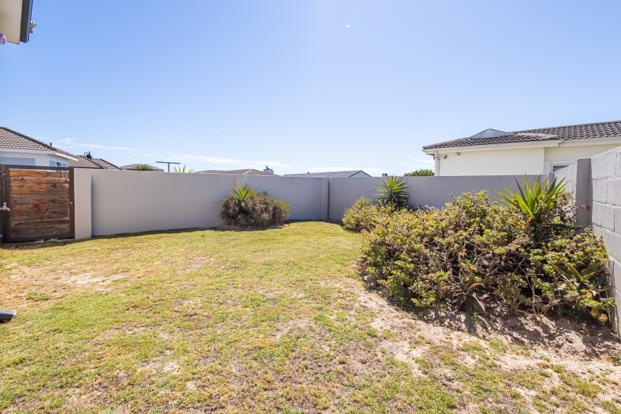 4 Bedroom Property for Sale in Country Club Western Cape